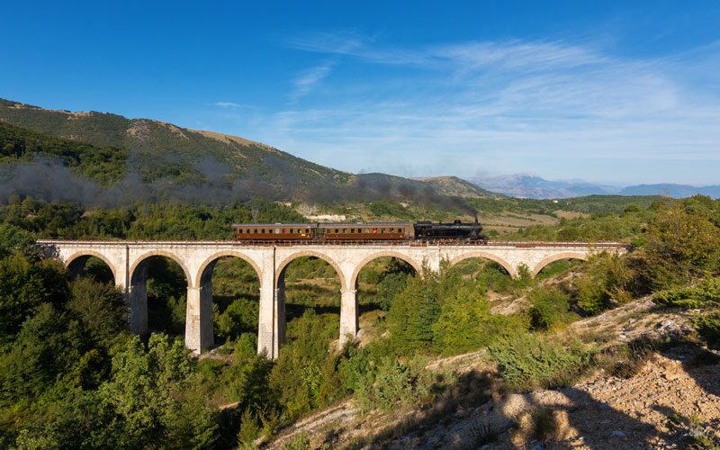 TRANSIBERIANA D'ITALIA E PICCOLI BORGHI IN ABRUZZO

